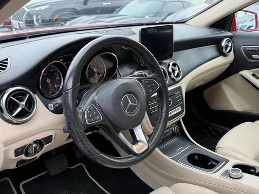 2019 Mercedes-Benz GLA 250 Base