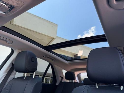 Polar White 2026 Mercedes-Benz GLE 450 4MATIC
