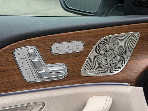 Polar White 2026 Mercedes-Benz GLS 450 4MATIC