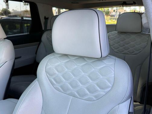 Becketts Black 2021 Hyundai PALISADE Limited