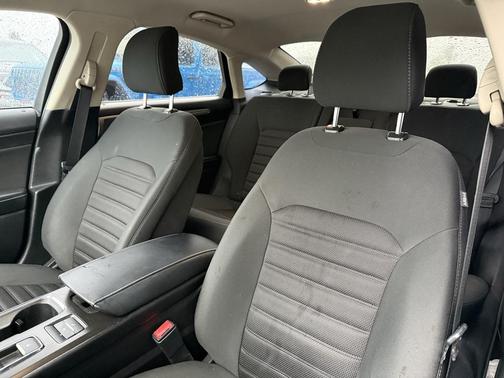 2018 Ford Fusion Hybrid SE