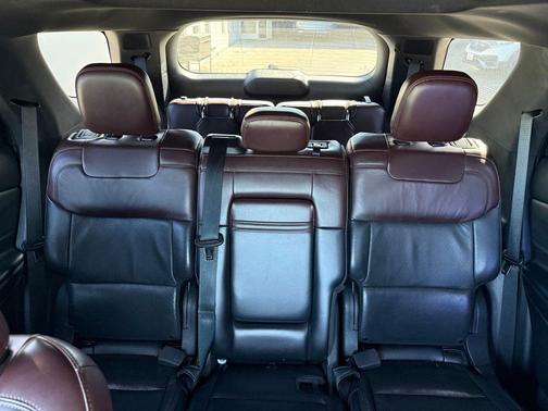 Star White Metallic Tri-Coat 2020 Ford Explorer Platinum