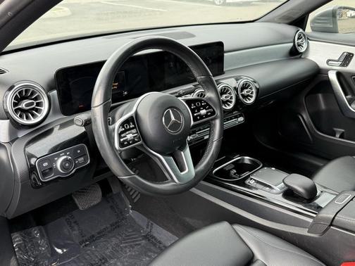 2021 Mercedes-Benz A-Class A 220