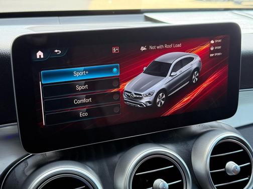 2021 Mercedes-Benz GLC 300 4MATIC Coupe