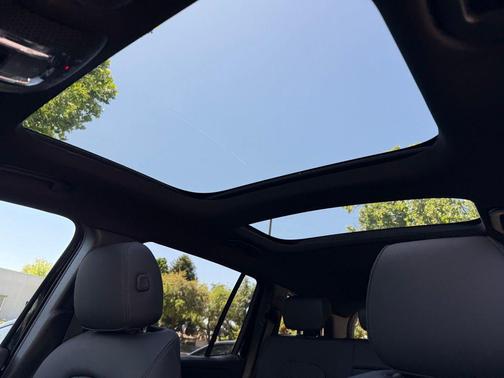 Black 2026 Mercedes-Benz GLB 250 Base