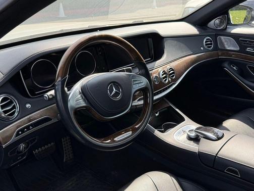 2015 Mercedes-Benz S-Class S 550