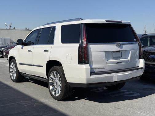 2019 Cadillac Escalade Platinum