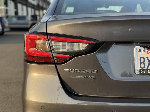 2021 Subaru Legacy Limited