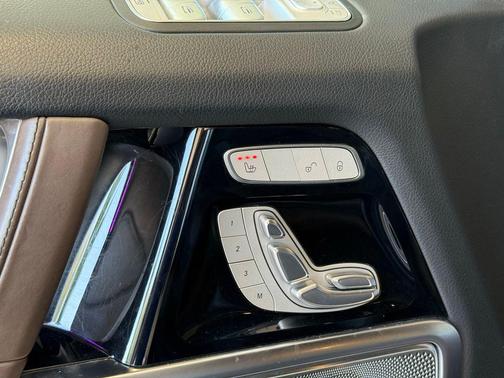 Obsidian Black Metallic 2022 Mercedes-Benz AMG G 63 4MATIC