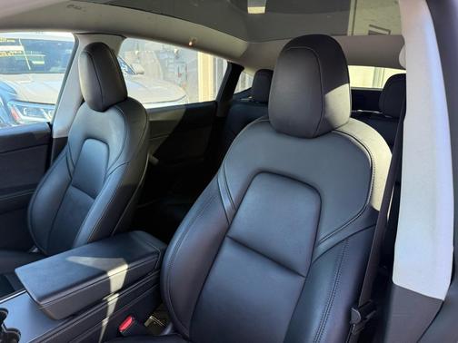 2023 Tesla Model Y Performance Dual Motor All-Wheel Drive