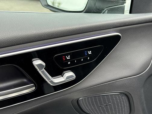 2026 Mercedes-Benz GLC 300 Base