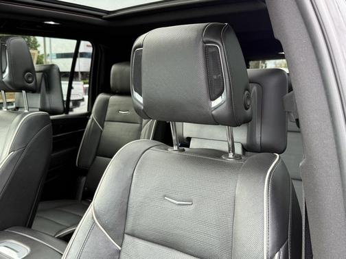 2021 Cadillac Escalade ESV Sport