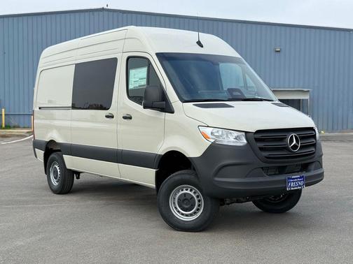 2026 Mercedes-Benz Sprinter 2500 Standard Roof