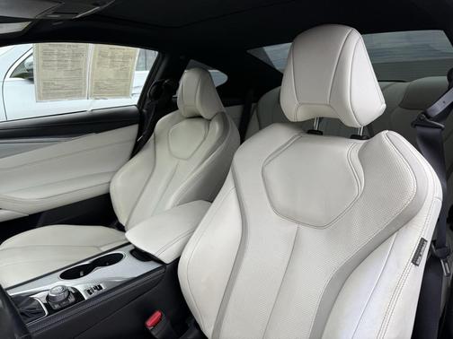 2019 INFINITI Q60 3.0t Red Sport 400