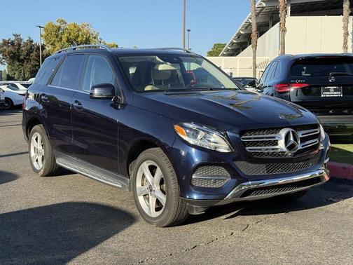 2019 Mercedes-Benz GLE 400 Base 4MATIC