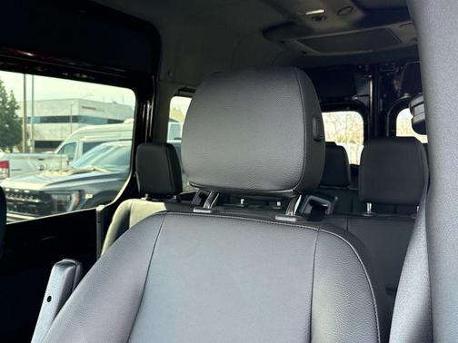 2025 Mercedes-Benz Sprinter 2500 Standard Roof