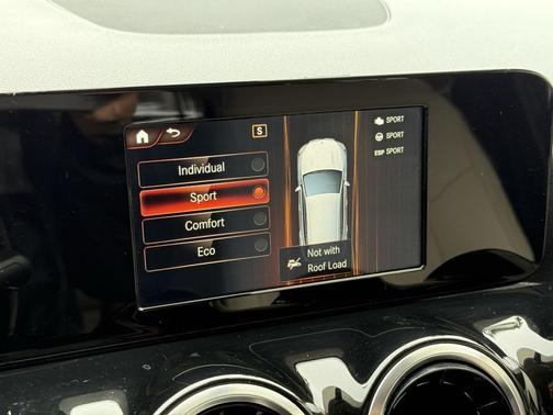 2021 Mercedes-Benz GLA 250 Base 4MATIC