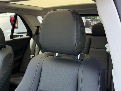Cirrus Silver Metallic 2026 Mercedes-Benz GLE 350 Base