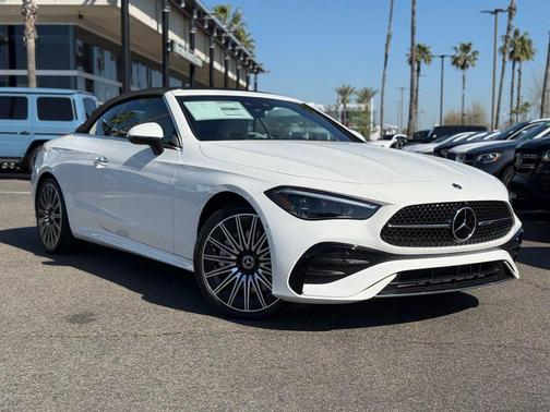 Polar White 2026 Mercedes-Benz CLE 450 4MATIC
