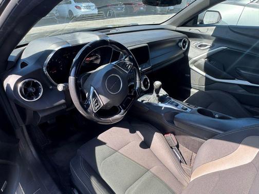 Nightfall Gray Metallic 2018 Chevrolet Camaro 1LS