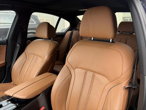 2022 BMW M550 i Xdrive