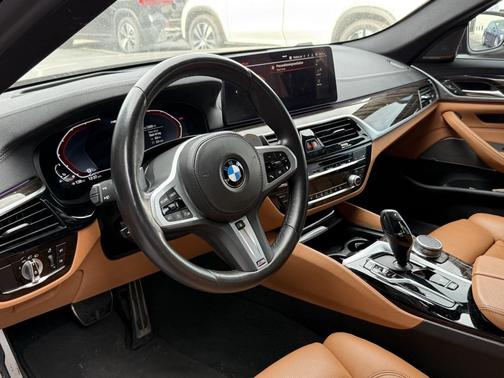 2022 BMW M550 i Xdrive