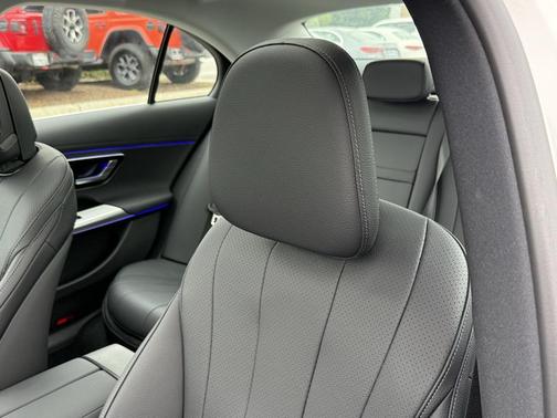 2025 Mercedes-Benz E-Class E 350