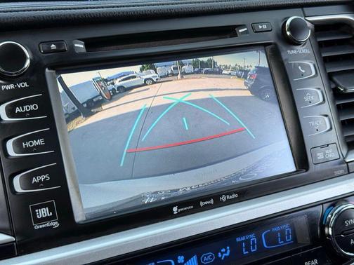 Blizzard Pearl 2019 Toyota Highlander Limited