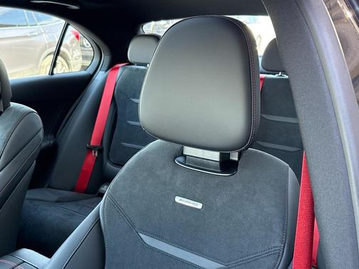 2026 Mercedes-Benz AMG C 43 4MATIC