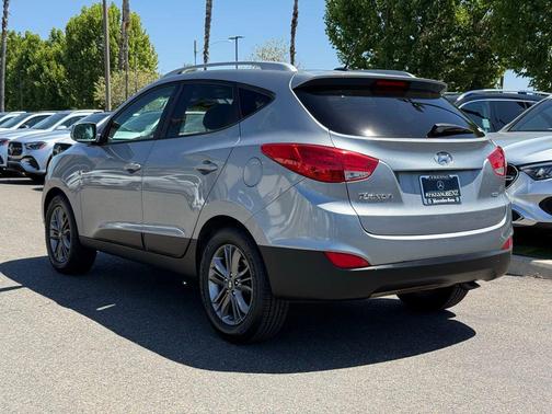 Graphite Gray Metallic 2015 Hyundai TUCSON SE