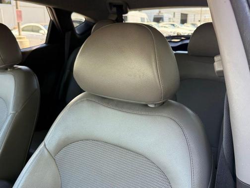 Graphite Gray Metallic 2015 Hyundai TUCSON SE