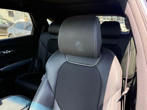 2023 Genesis GV70 2.5T AWD