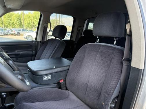2004 Dodge Ram 2500 SLT Quad Cab