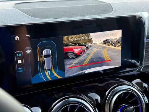 2026 Mercedes-Benz GLB 250 Base