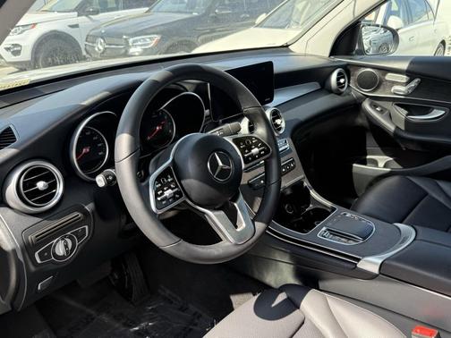 2021 Mercedes-Benz GLC 300 Base