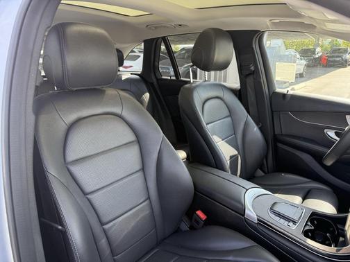2021 Mercedes-Benz GLC 300 Base