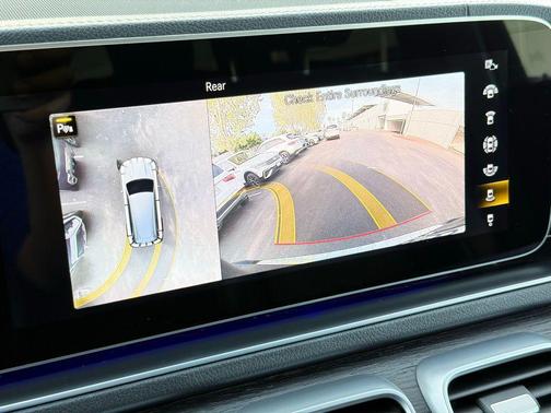 2022 Mercedes-Benz GLS 450 4MATIC