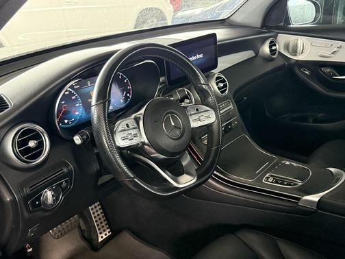 2021 Mercedes-Benz GLC 300 4MATIC