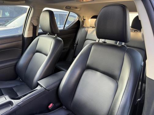 2017 Lexus CT 200h Base