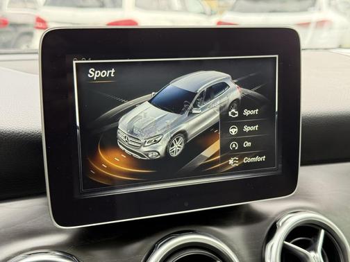 2019 Mercedes-Benz GLA 250 Base