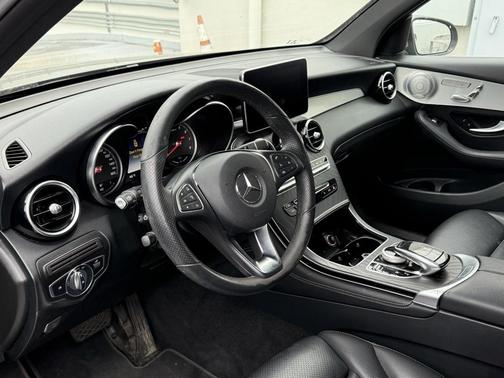 2019 Mercedes-Benz GLC 350e 4MATIC