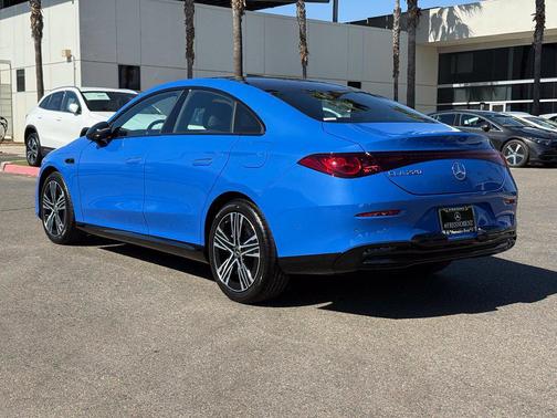 Sky Blue Metallic 2027 Mercedes-Benz CLA 220 Hybrid CLA 220 Hybrid