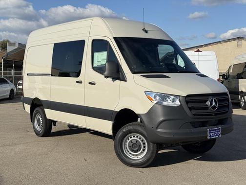 2026 Mercedes-Benz Sprinter 2500 Standard Roof