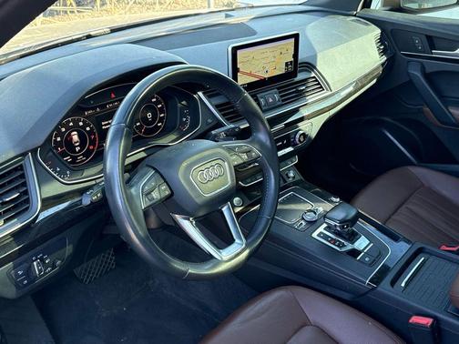 2019 Audi Q5 2.0T Premium Plus