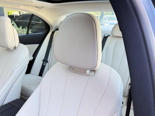 Black 2027 Mercedes-Benz E-Class E 450 4MATIC
