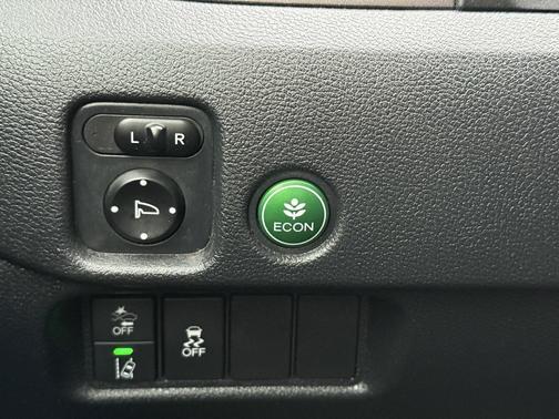 2020 Honda Pilot 2WD LX