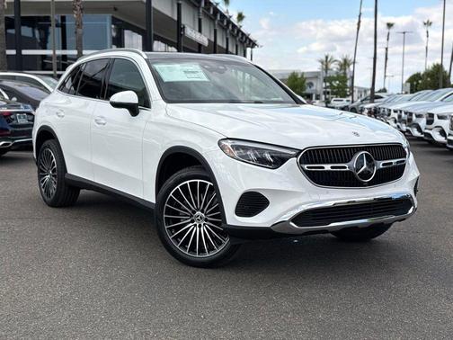 Polar White 2026 Mercedes-Benz GLC 300 Base