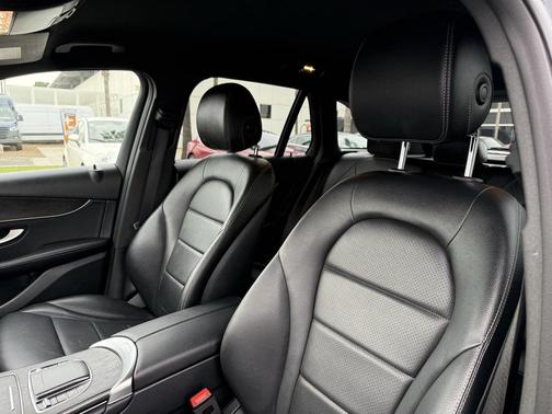 2021 Mercedes-Benz GLC 300 Base