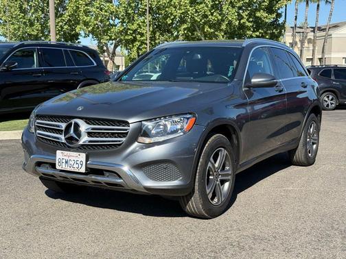 Selenite Grey Metallic 2018 Mercedes-Benz GLC 300 Base