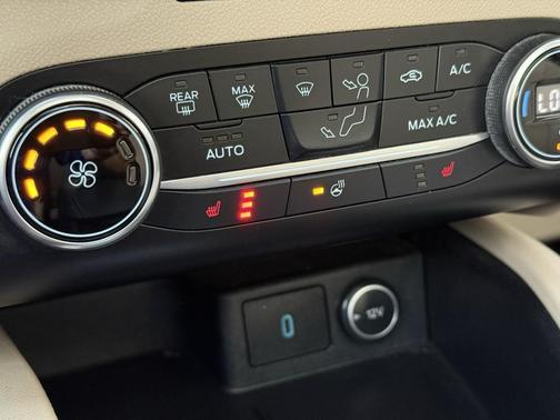 2020 Chrysler Pacifica Hybrid Limited